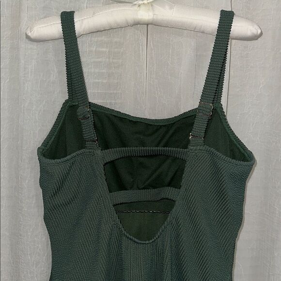 Kona Sol 17 Hunter Green Ribbed Stretch Square Neck One piece Swimsuit - Picture 8 of 12